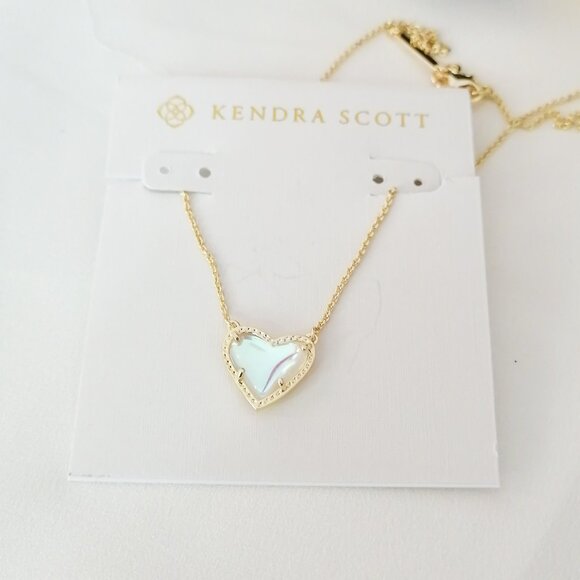 Kendra Scott Jewelry - Kendra Scott Ari Heart Dichroic Glass Gold Necklace | NEW